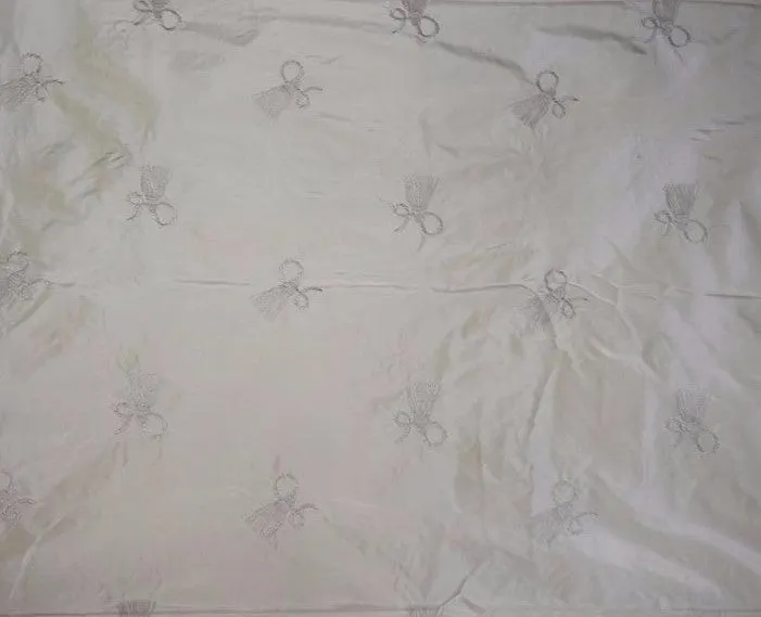 Silk Taffeta Fabric Cream Embroidery 54&quot; Wide Taf#E18[1]