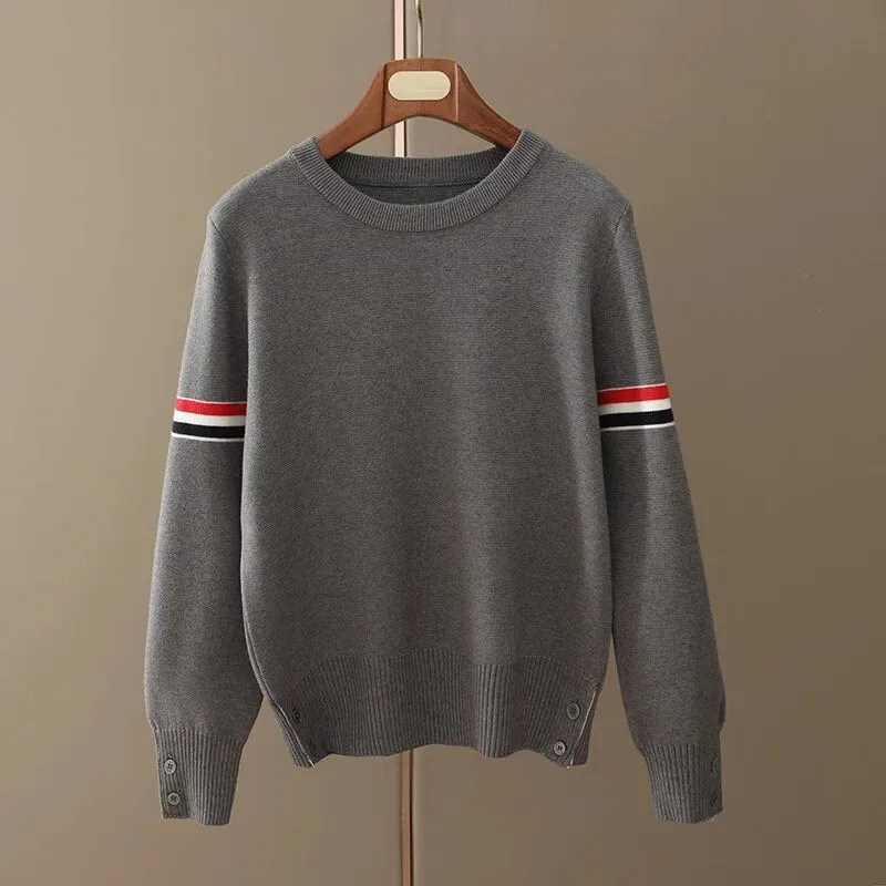 Soft Cashmere Knit Sweater: Stylish O-Neck Top